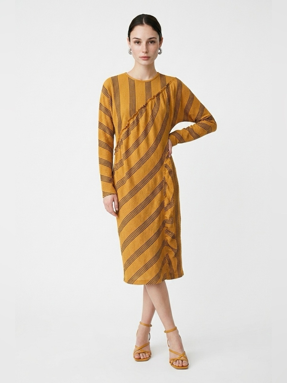✌️4/$20✌️ Zara dress